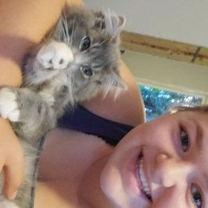 Meet your Posher, Gina